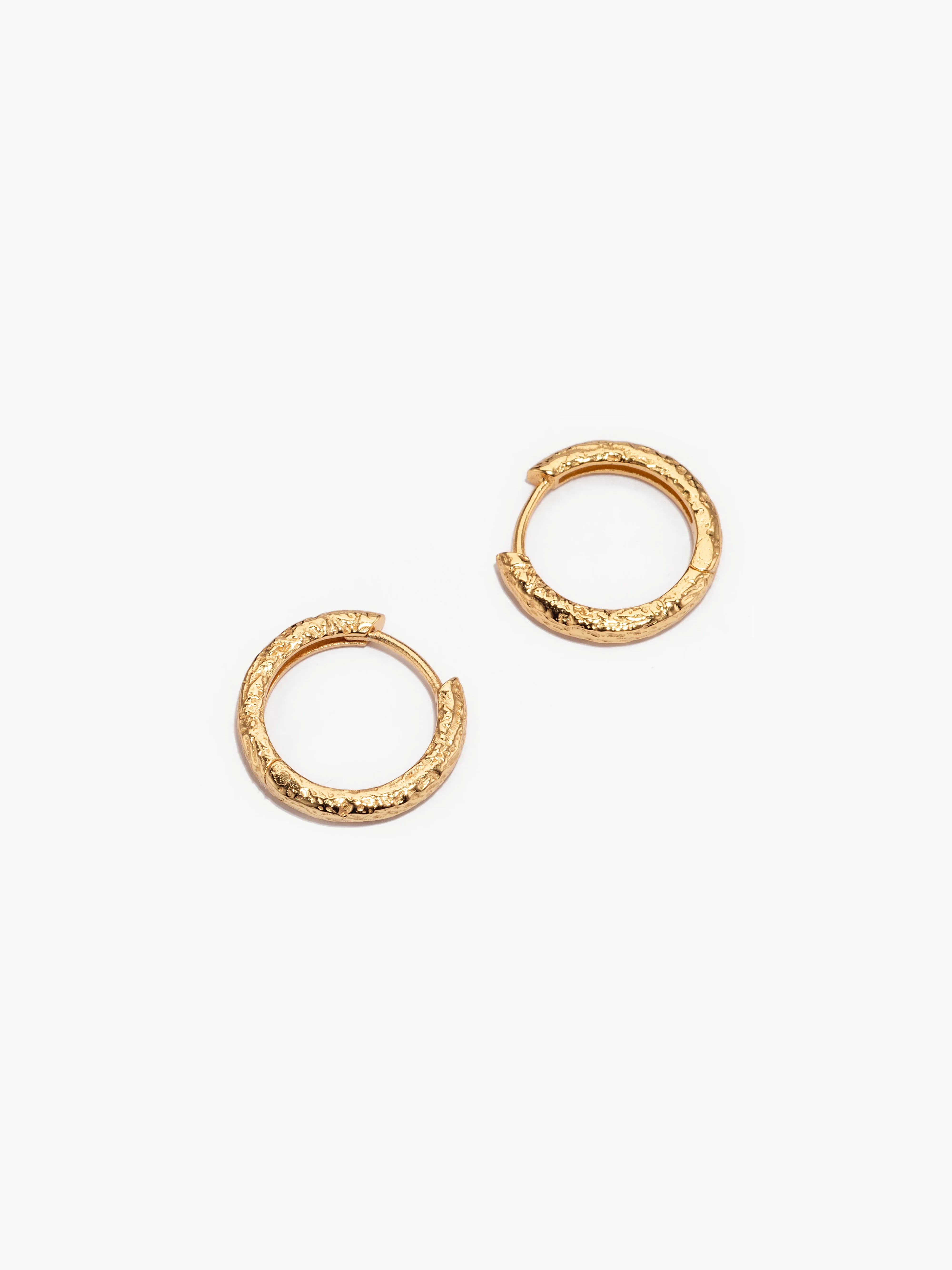 Crushed Textured Small Hoops - Image 5