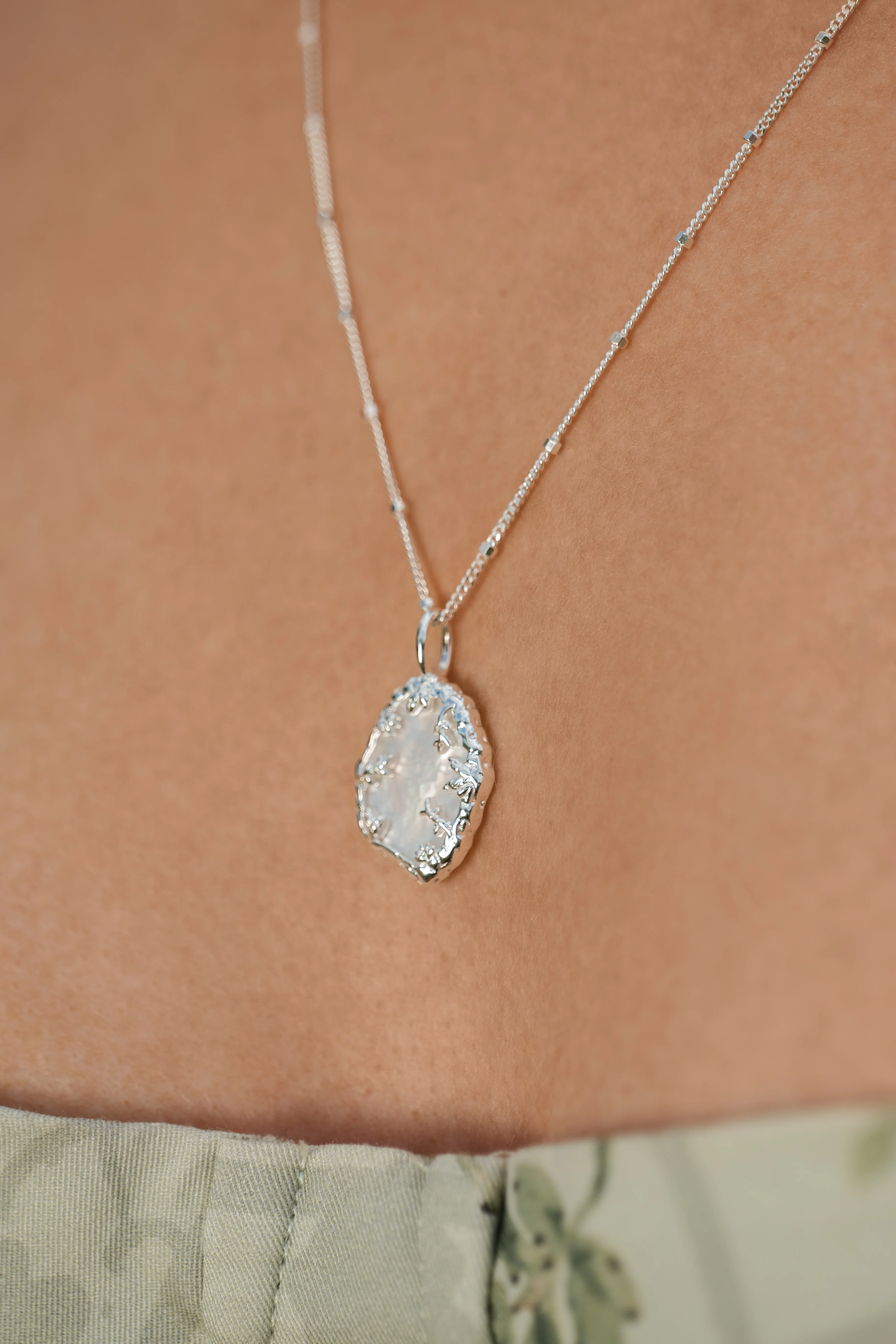 Flora Mother Of Pearl Pendant - Image 8