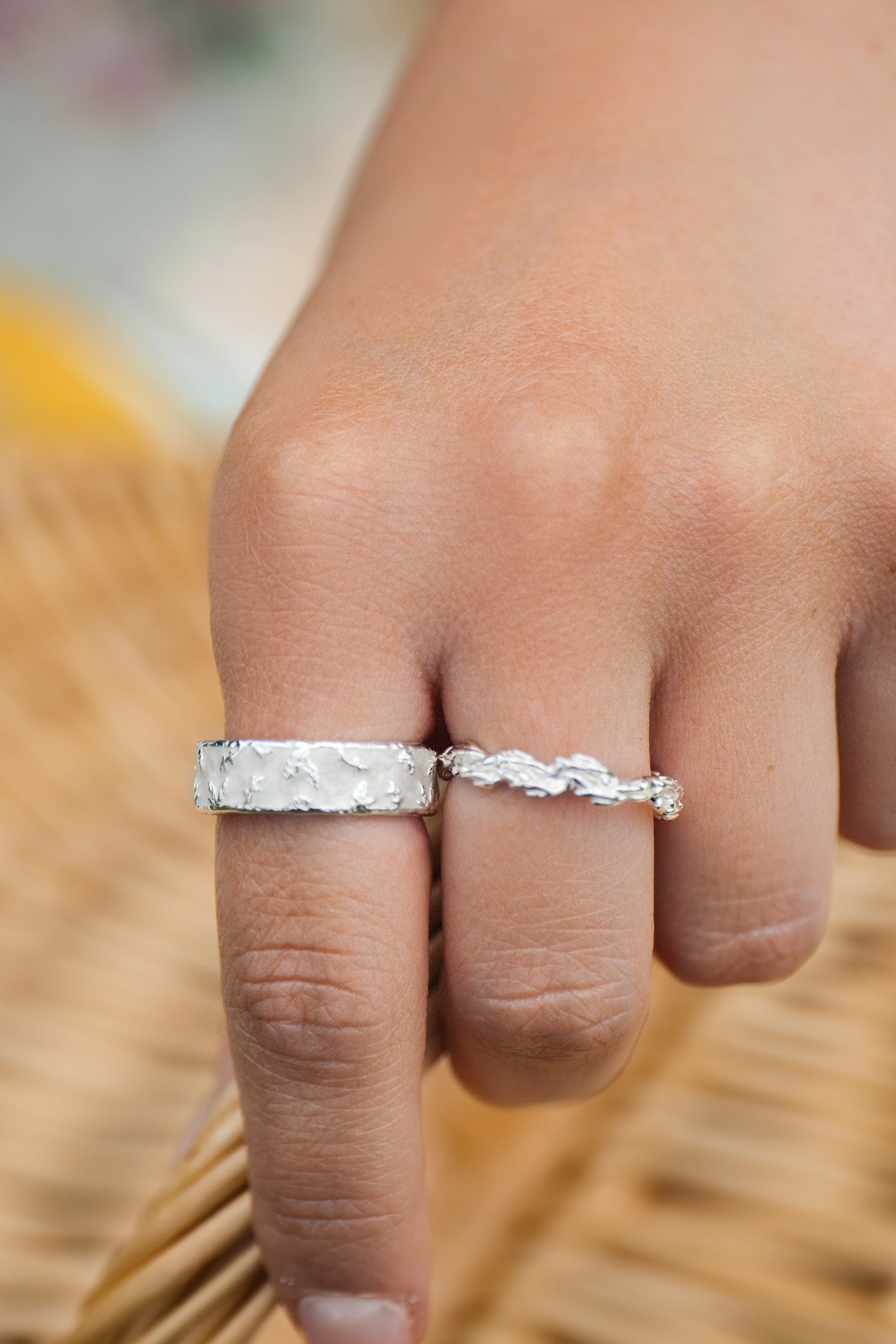 Flora Mother Of Pearl Style Enamel Ring - Image 6