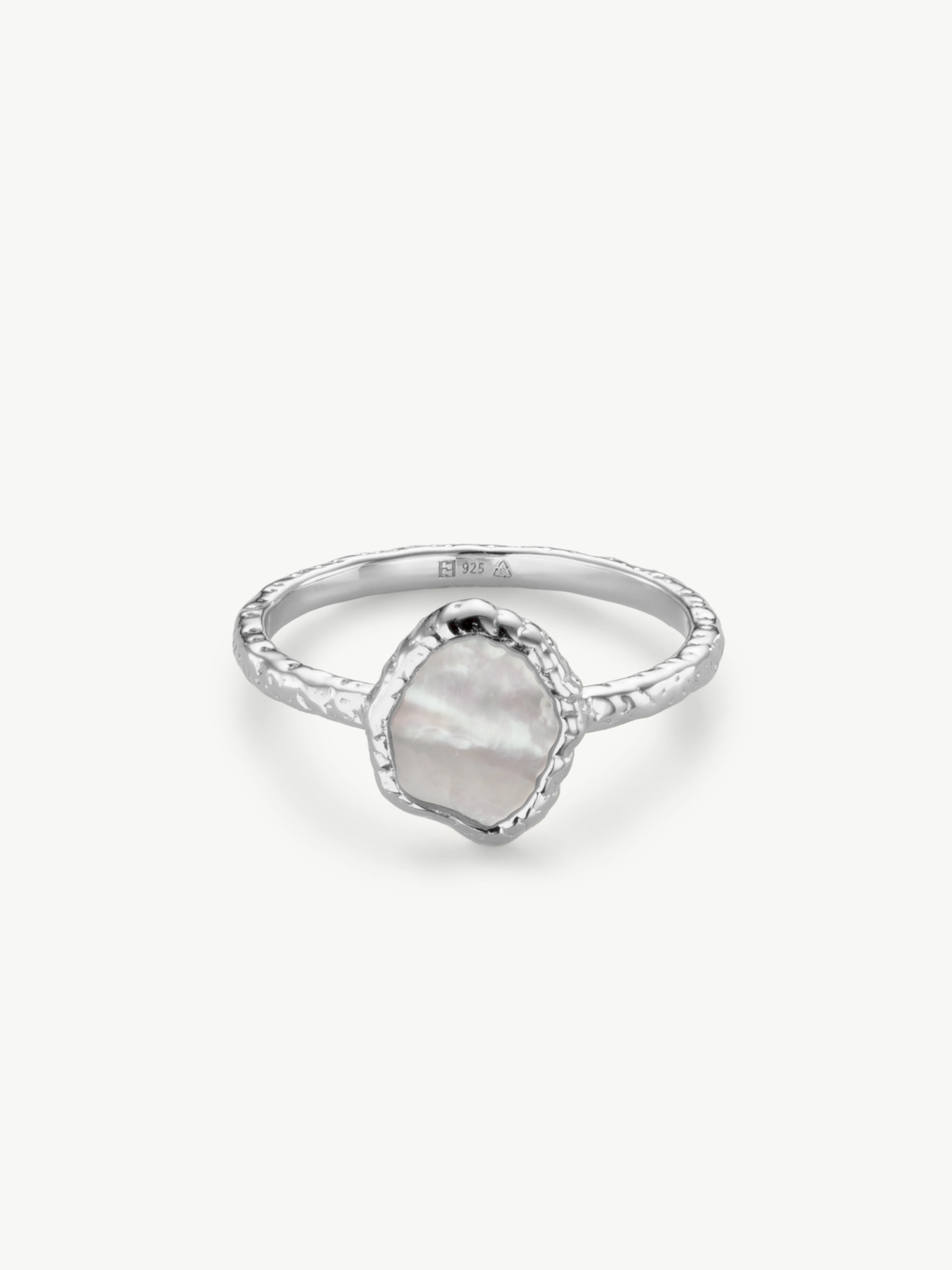 Pietra Mother Of Pearl Ring - Image 4